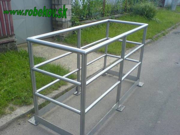 Nerezový výrobok na mieru – realizácia ROBEKOV, fotografia 79